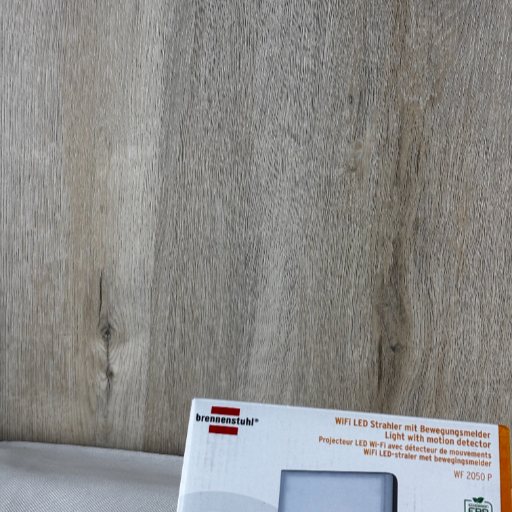 Brennstuhl WiFi LED Strahler mit Bewegungssensor