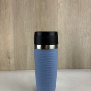 Emsa Travel Mug Wave Thermobecher 500 ml, Isolierbecher auslaufsicher, Edelstahl, 6h heiß und 12h kalt, 100% dicht, spülmaschinenfest, Kaffeebecher to go, 360°-Trinköffnung, blau