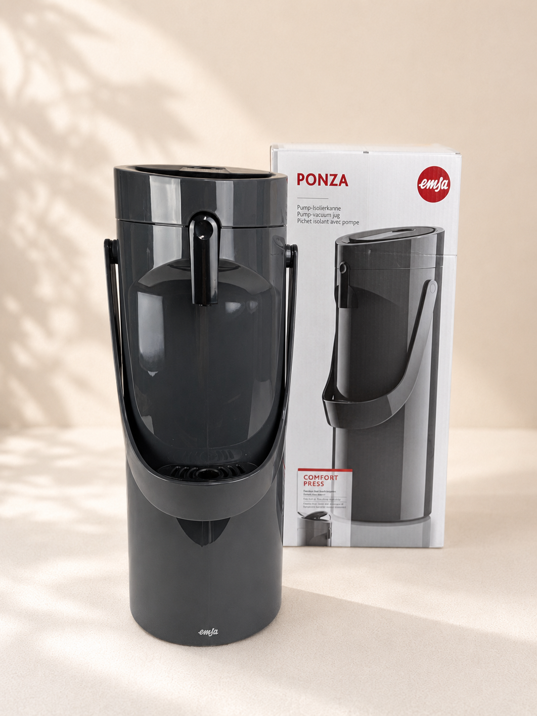 Emsa 515708 Ponza Pump-Isolierkanne, Thermosflasche, 1,9l Füllvolumen, Isolierbecher, Druckhebel, abnehmbare Tropfschale, grau, 17 x 16.5 x 39 cm