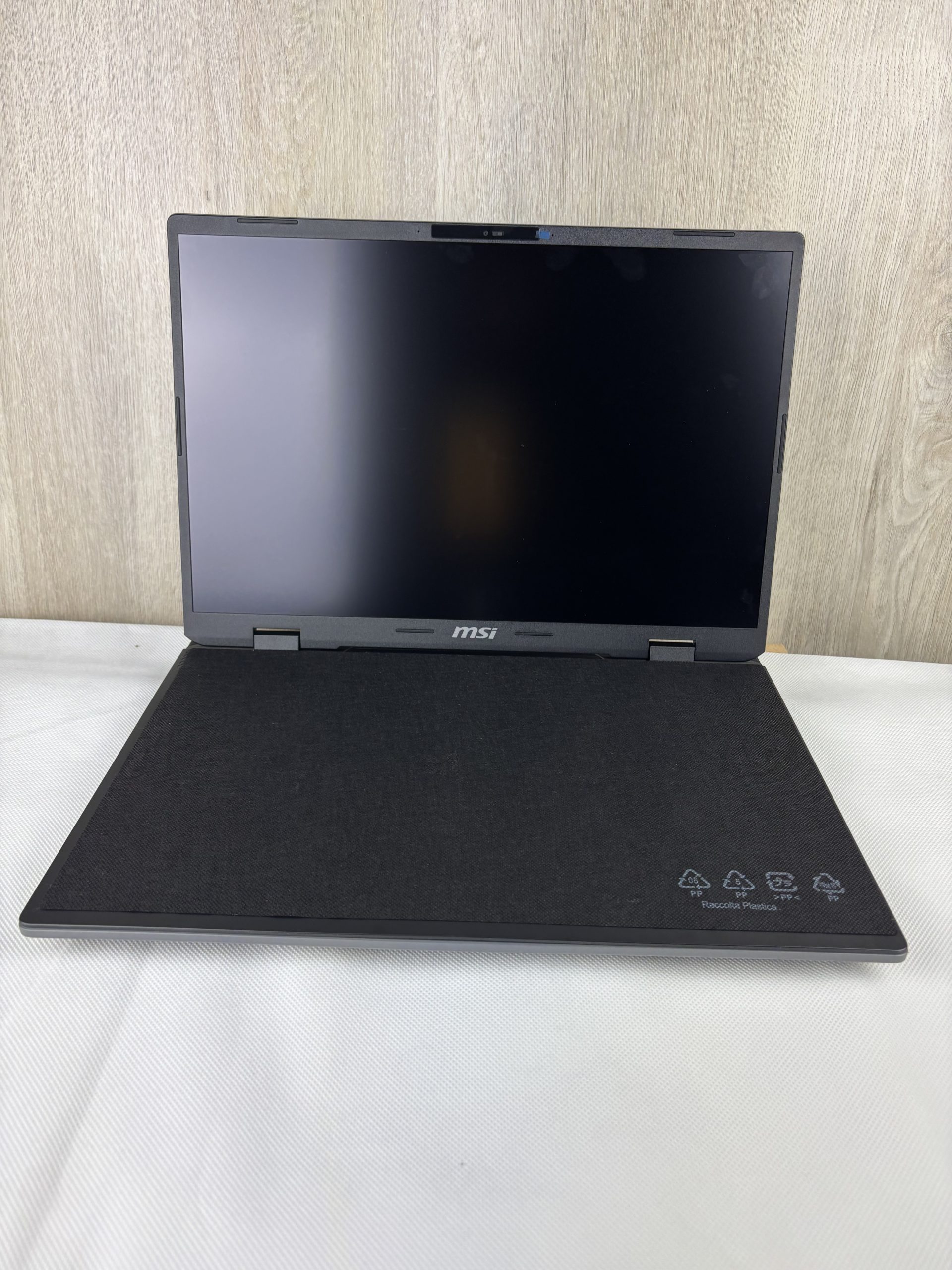 MSI Sword 17 HX, Gaming Laptop, 17,0" FHD+, Intel Core i7 Prozessor 14650HX, 16 GB DDR5-5600 RAM, 1 TB, NVIDIA GeForce RTX 4060, Windows 11 Home – Bild 5